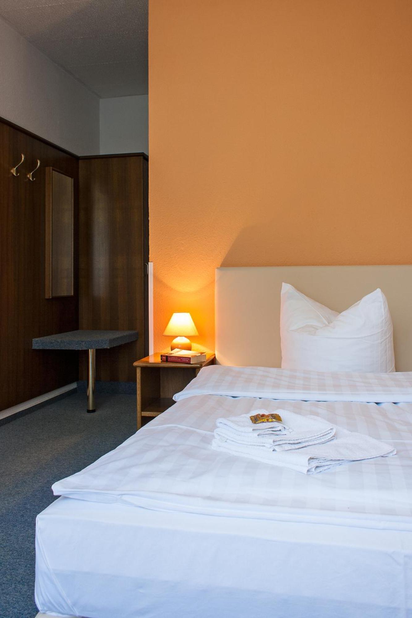 Landhotel Alt-Jocketa Pohl  ภายนอก รูปภาพ